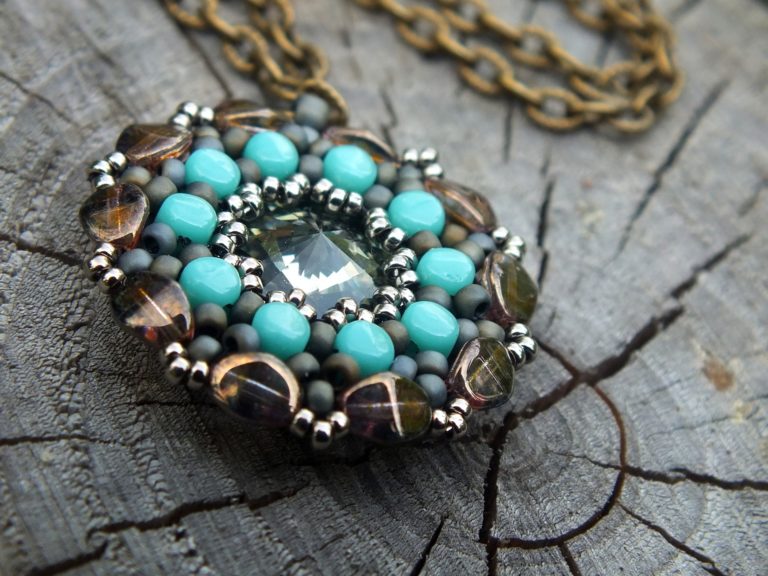 Matubo Rivoli Crystal Beads: Crafting Beautiful Jewelry From 1000 Years Of Tradition